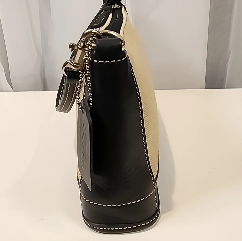 Vintage Coach Linen With Navy Leather Pochette #6115